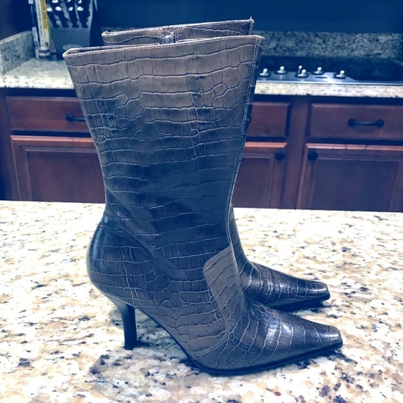Kenneth Cole Stiletto Boots - Picture 1 of 7